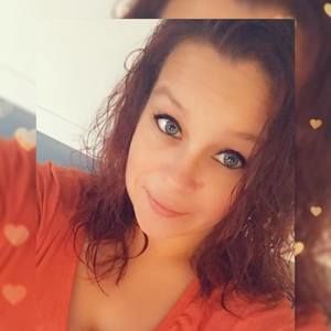 Meet your Posher, Alicia